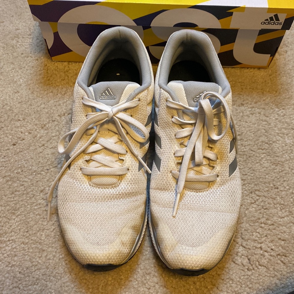 Adidas Bounce Sneakers